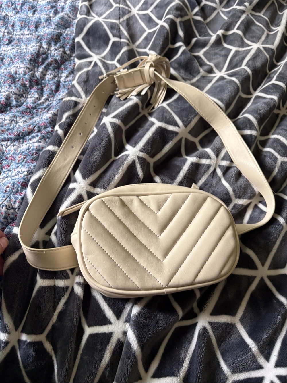 torrid Quilted Cream Crossbody Belt Bag